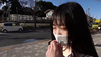 敏感肌の19歳が貪欲に快楽を求め、アニメ声で本能を曝け出しながら大量に中出しされる
