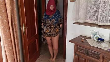 Hijab-clad Beauty Surrenders To A Lone White Man’s Raw, Primal Desires
