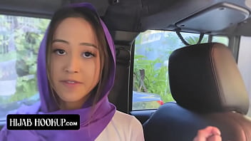 Daddy’s Muslim Princess Alexia Anders Gets Caught Sneaking Her Boyfriend In For Forbidden Pleasures