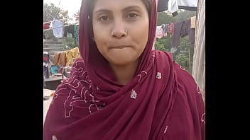 Sultry Bengali Bhabhi’s Forbidden Village Desires