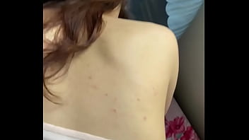 Cởi Bỏ Mọi Thứ, để Hàng Xóm Thèm Thuồng Ngắm Nhìn