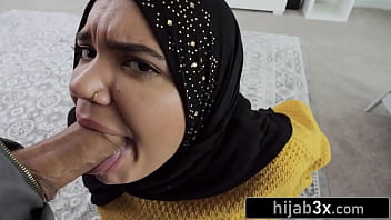 Desperate For Cash, My Hijab-clad Stepsister Begs To Worship My Massive Cock.