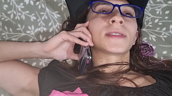 Mi Hermanastra, Disfrazada De Bruja Hechicera, Me Hace Correr En Su Boca Ardiente