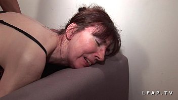 Une Mature Française Se Fait Sodomiser Et Fistée Avant D’avaler Une énorme éjaculation Pour Son Casting Porno Amateur