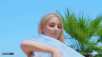 Savannah’s Juicy, Jiggling Booty
