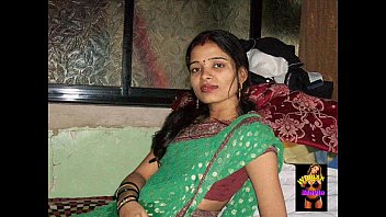 Bhabhi Ka Garam Phone Call, Chodne Ka Intezaar Karti Awaaz