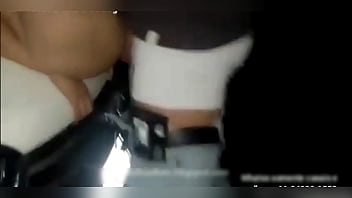 Transando Com Uma Esposa Safada No Ponto De Dogging Enquanto O Marido Corno Assiste De Perto