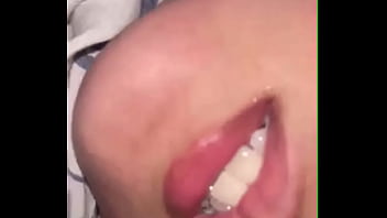 Tante Kesepian Merintih Minta Dipijat Biar Badannya Nggak Pegel Lagi