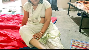 Sizzling Indian Bhabhi Ravishing A Young Stud