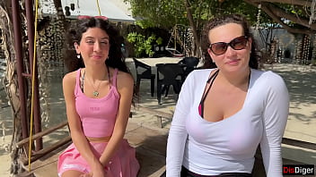 Exposed On The Shore: A Daring Public Encounter Between Stepmom And Stepdaughter Ends With A Risky Facial