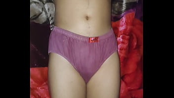 Sizzling Indian Bhabi’s Juicy Pussy And Tight Ass