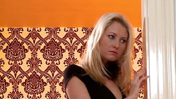 Sizzling Susan Snow, The Scorching Blonde Bombshell, Devours A Hard Cock Before Getting Her Dripping Cunt Feasted On And Pounded Deep In A Steamy Fuck-fest