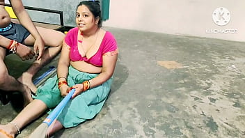 Ravaging The Tight, Wet Pussy Of A Desperate Indian Mom