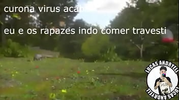 Saindo Com Os Amigos Para Um Rodízio De Travecos Depois Da Quarentena, Prontos Para Uma Noite De Putaria E Tesão.