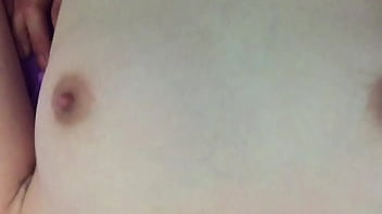 Đất Nước Của Những Cơn Mưa Nhiệt đới Và Những Vòng Eo Uốn Lượn