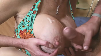 Voluptuous American Milf With Massive Melons