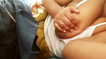 Juicy Asian Bhabhi’s Tits Bouncing For You