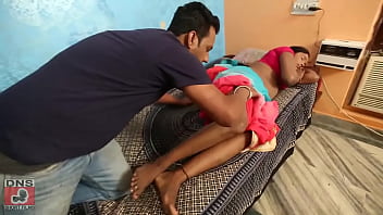 गरम देशी देहाती नौकरानी और उसके मालिक की रात भर की मस्ती
