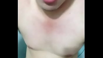 Hãy để Việt Nam đưa Em Lên đỉnh Cuồng Mê