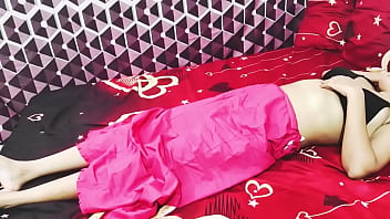Desi Bhabhi Ki Garmi Bhari Akeli Chudai Ghar Pe Real Hardcore Fucking