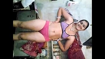 Spicy Desi Babe Gets Down And Dirty To A Hot Tadka Beat
