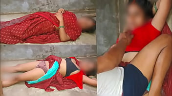 Sweaty Tamil Aunty Getting Pounded Doggy Style
