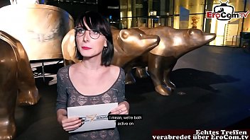 Hübsche Deutsche Studentin Sucht Auf Berlins Straßen Nach Wilden Sextreffen