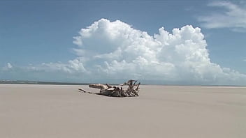 Sizzling Seaside Threesome With A Voluptuous Ebony Matriarch