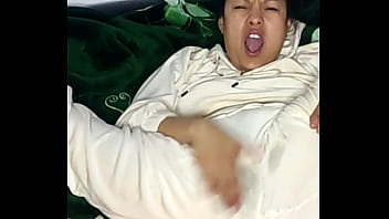 Blue Amateur Stud Kicks Off His Morning With A Hot, Messy Squirt Right Here On Xvideos 2024