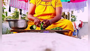 Busty Desi Maid Gets Her Big Ass Pounded By The Homeowner While Moaning Filthy Telugu Dirty Talk.