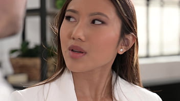 Sizzling Seduction: Racy Real Estate Agent May Thai Lures Client Into Raw, Uninhibited Fucking With No Limits