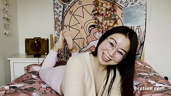 Giddy Chinese Babe Gets Soaked Filming Her Solo Show Just For You