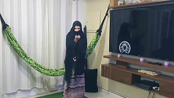 Massagem Erótica Desi Com Uma árabe Branquinha De Buceta Rosadinha