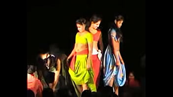 Sizzling Desi Temptress