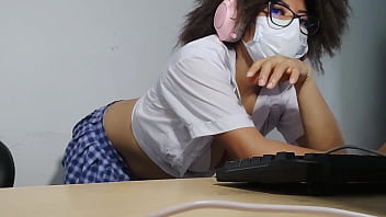 Sultry Scholar Moans Through Her Studies, Homework Turning Her On As She Belts Out A Tune