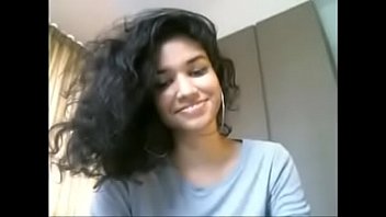 Desi Teen Gets Wild On Webcam, Showing Off Her Solo Skills In A Steamy Mms
