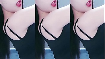 Điệu Nhảy Mông đít Gợi Cảm Của Cô Gái Trung Quốc Khiến Người Xem Phát Cuồng