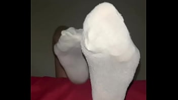 Arab Temptress In Hijab Teases With A Slow Spread Of Her Toes, Revealing Her Soft Muslim Soles In A Tight, Seductive Foot Show.