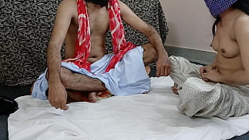 Dhongi Baba Ne Sari Maa Ko Choda, Full Hd Mein Garam Garam Scenes Ke Saath