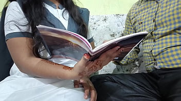 ट्यूशन सर ने लालच देकर उस नवयुवती की चूत की गहरी मरम्मत की, आवाज़ में भरकर दिया सेक्सी अंदाज़