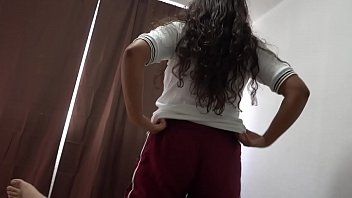 Colegiala Traviesa Se Fuga Del Instituto Para Un Polvo Salvaje