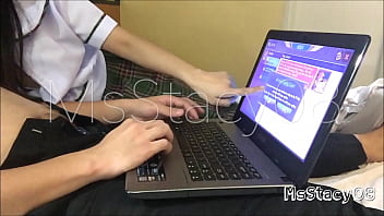 Naglaro Ang Mga Kaklase Sa Online Game At Napunta Sa Mainit Na Kantutan