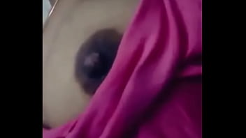 Deshi Tamil Aunty Flaunting Her Luscious, Heavy Breasts