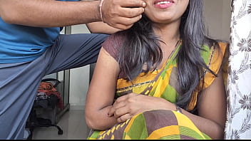 मेरी गर्म देसी भाभी ने रेशमी साड़ी में लिपटकर अपने जवान लौंडे को बिस्तर पर ले जाकर जमकर चुदाई की
