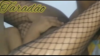 Gemendo Safada Levando Leitada Na Bunda
