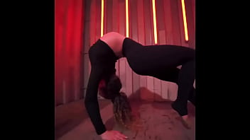 Juicy Booty Bouncing