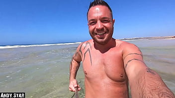 Andy-star Genießt Einen Heissen Urlaub Mit Wilden Outdoor-sexabenteuern