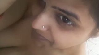 Bhabhi’s All-nude Erotic Display