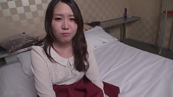 我慢できずに感じすぎておもらししちゃった女子大生 増子理恵
