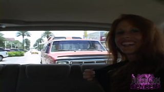 Exposing Her Massive Melons In Tampa: Robyn Foxx’s Daring Public Display